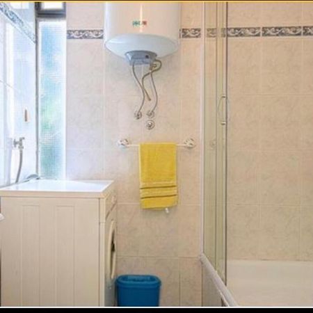 Apartment Lena, Budva Centar ภายนอก รูปภาพ
